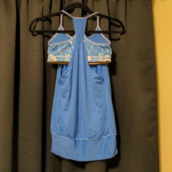 Lululemon No Limits Tank in Porcelaine / Beachy Floral - Picture 2 of 5